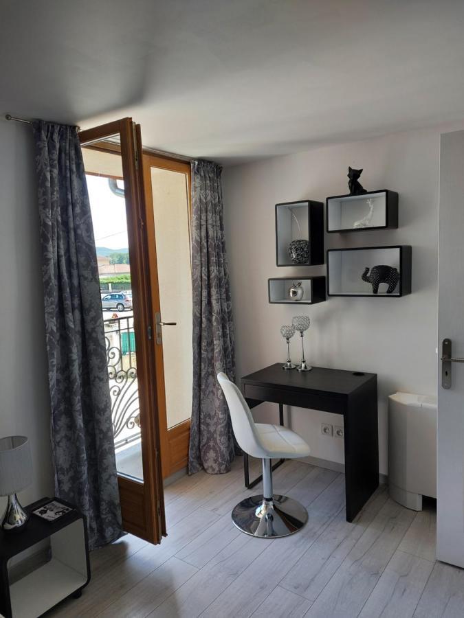 Les Dauphins Appartement Saint-Romain-de-Jalionas Buitenkant foto